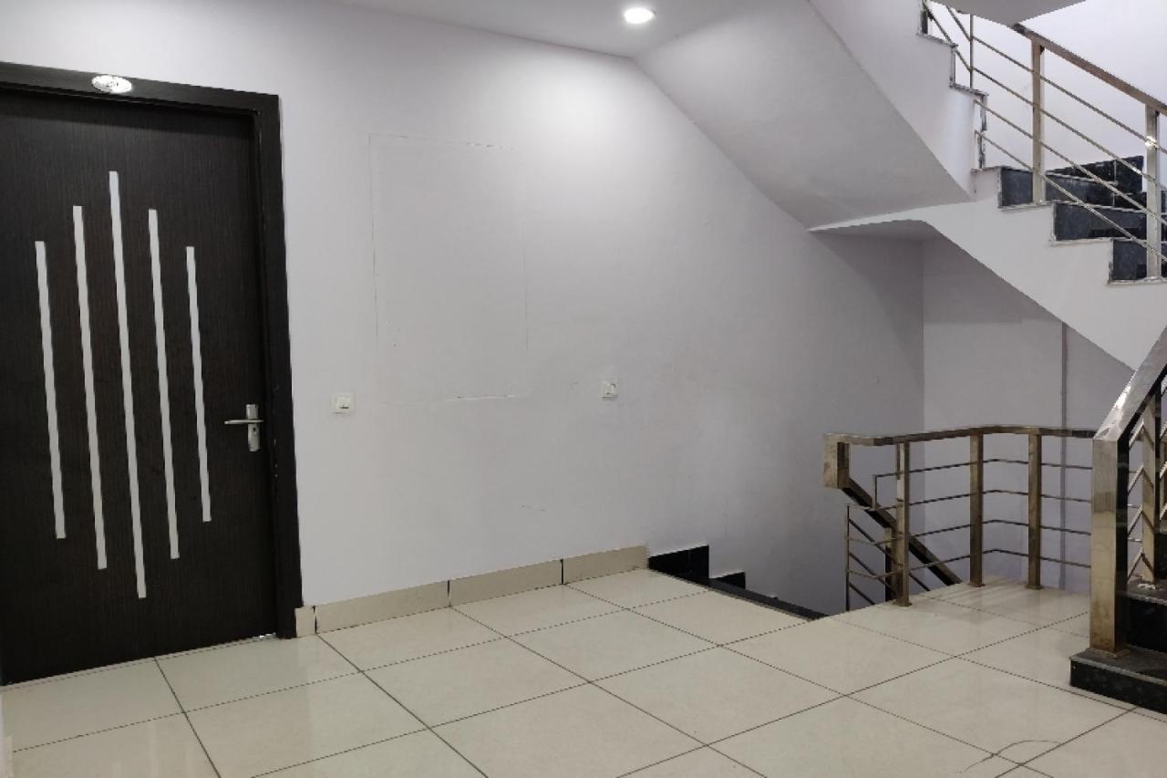 Oyo Hotel Laksh Kurukshetra Ngoại thất bức ảnh